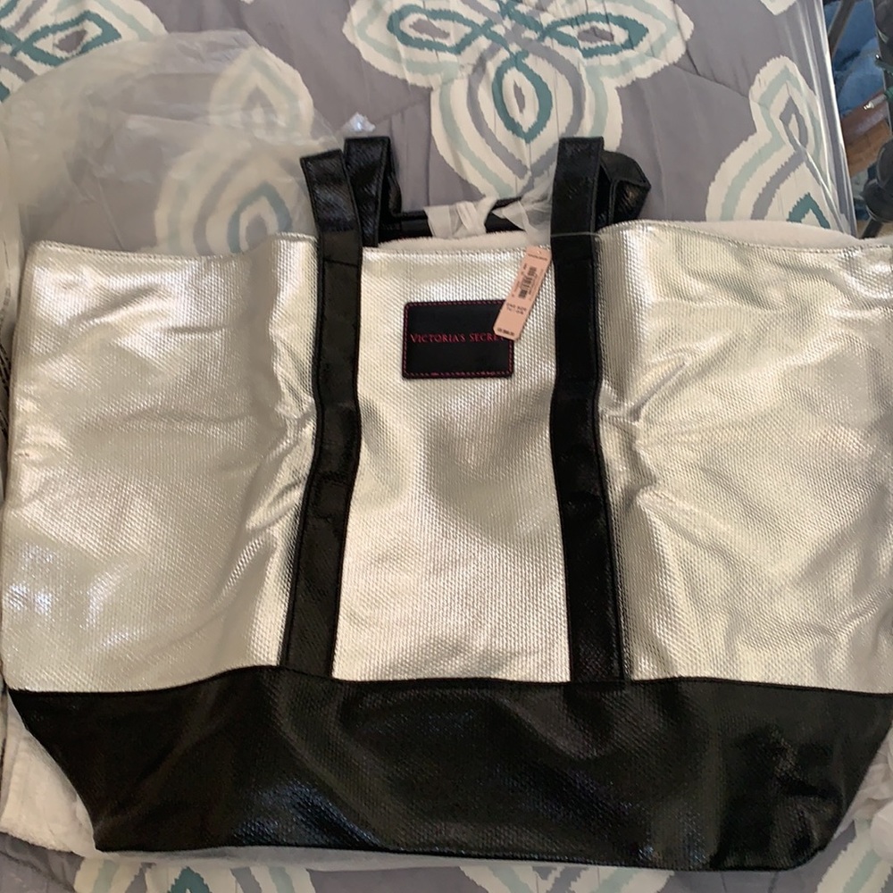 Victoria Secret tote - Picture 3 of 6